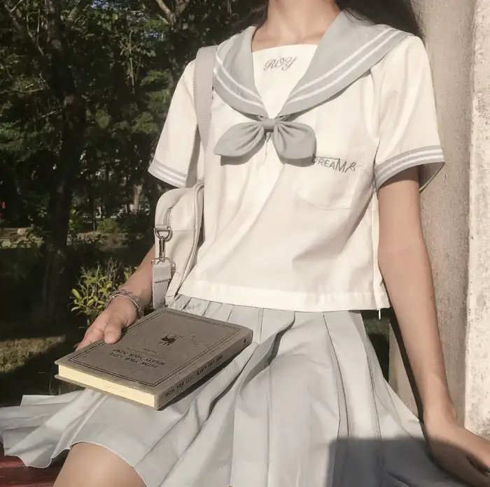 家政妇看见了！